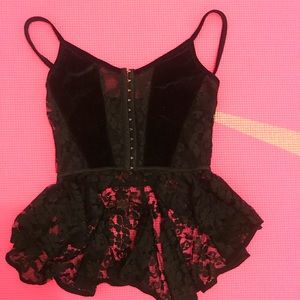Black velvety & Lace top ✨COACHELLA VIBES✨